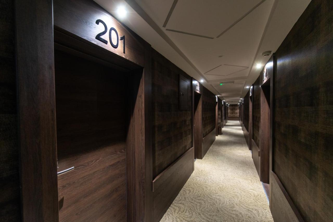 Hotel Stari Krovovi Veternik Εξωτερικό φωτογραφία
