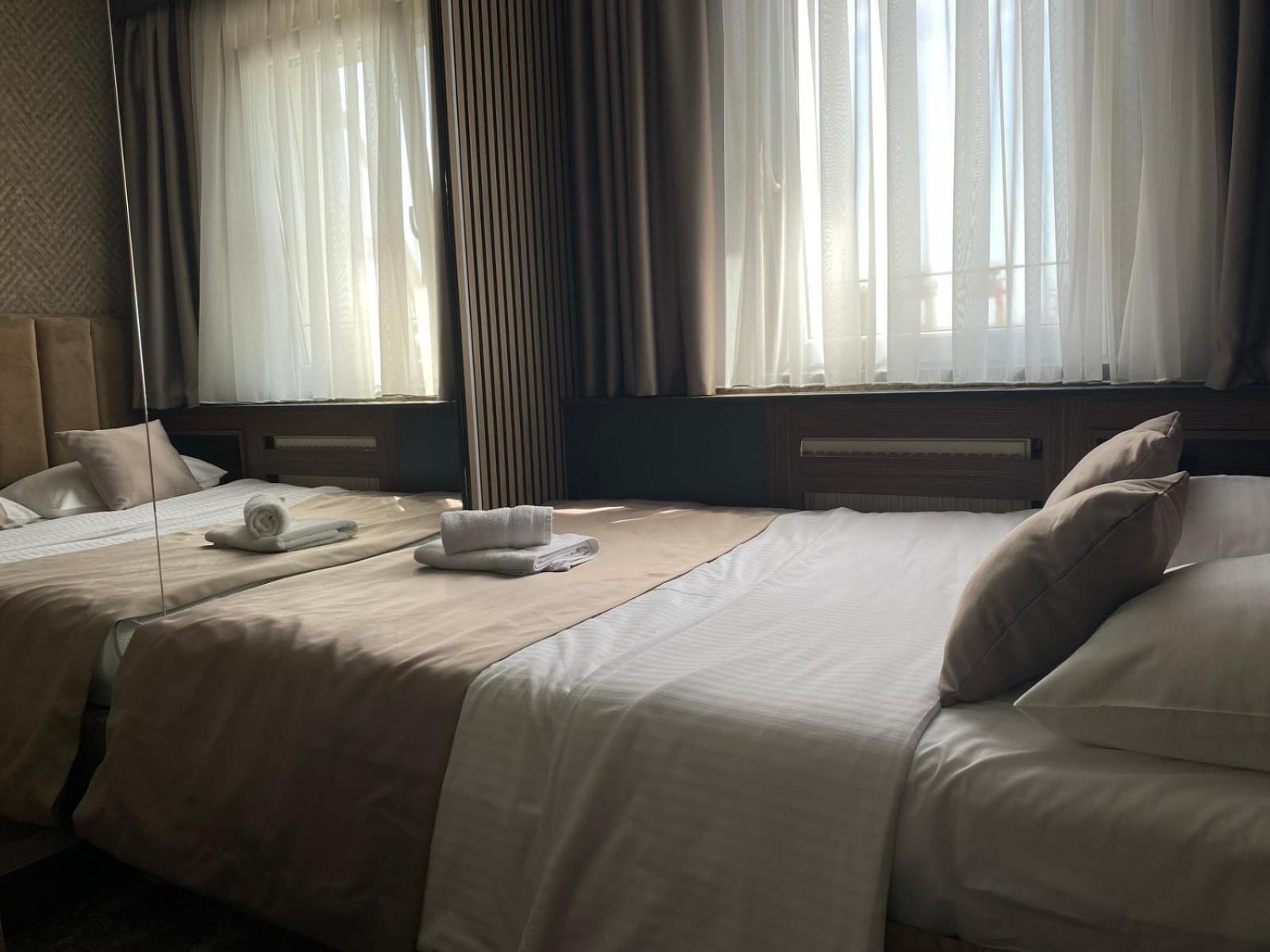 Hotel Stari Krovovi Veternik Εξωτερικό φωτογραφία