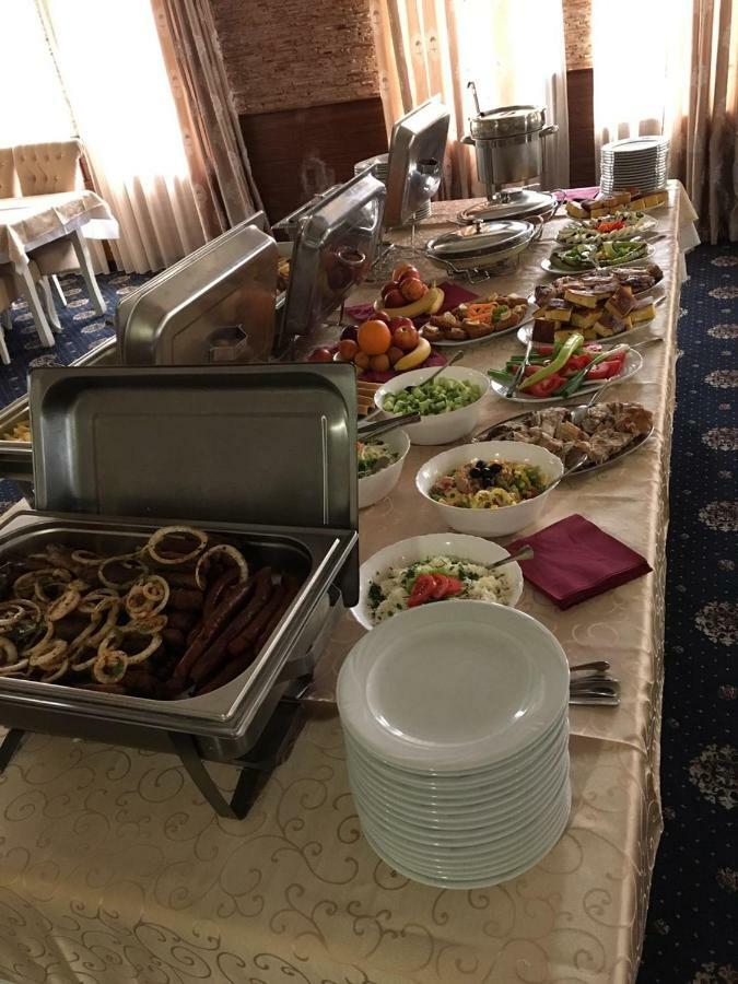 Hotel Stari Krovovi Veternik Εξωτερικό φωτογραφία